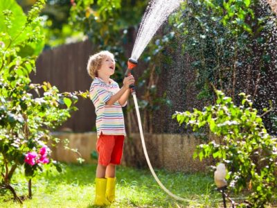 5 Reasons You Shouldn’t Let Kids Drink from the Hose (and Safe Alternatives)