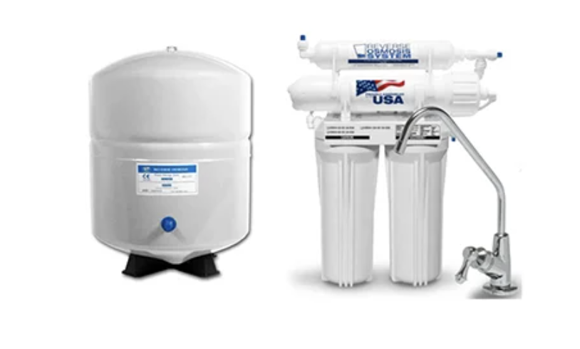 Reverse osmosis water filtration system